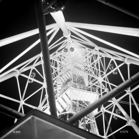 Illuminazione pubblica della Torre Littoria (poi Torre Branca). Antonio Paoletti, 30 maggio 1936, Archivio storico fotografico AEM, Fondazione AEM-Gruppo A2A, Milano;